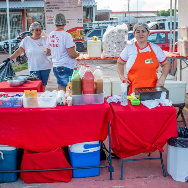 FEIRA LIVRE 001.jpg